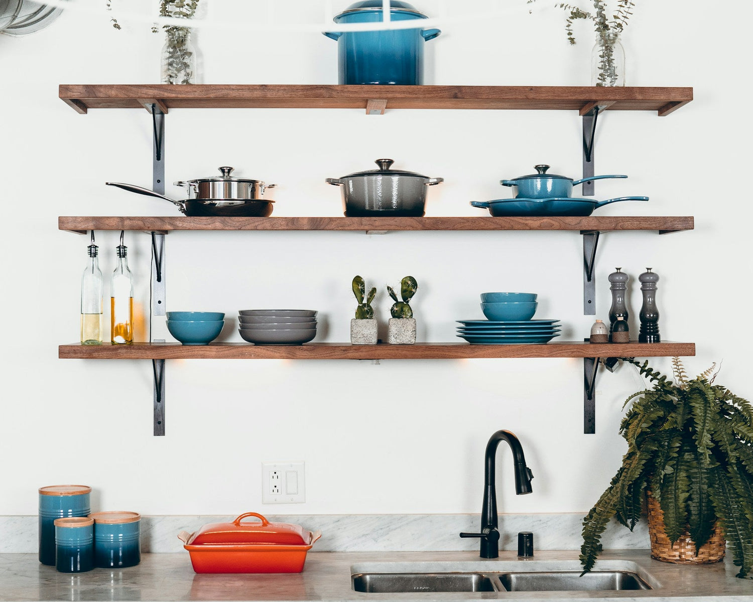 Cast Iron & Cookware