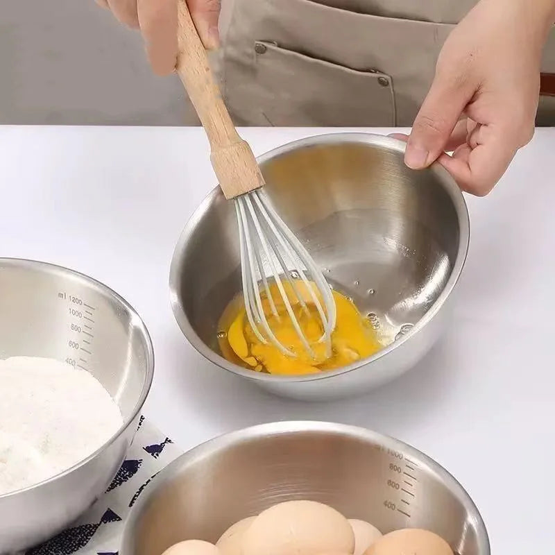 Stainless Steel Bowl Set With Integrated Scale Three Piece