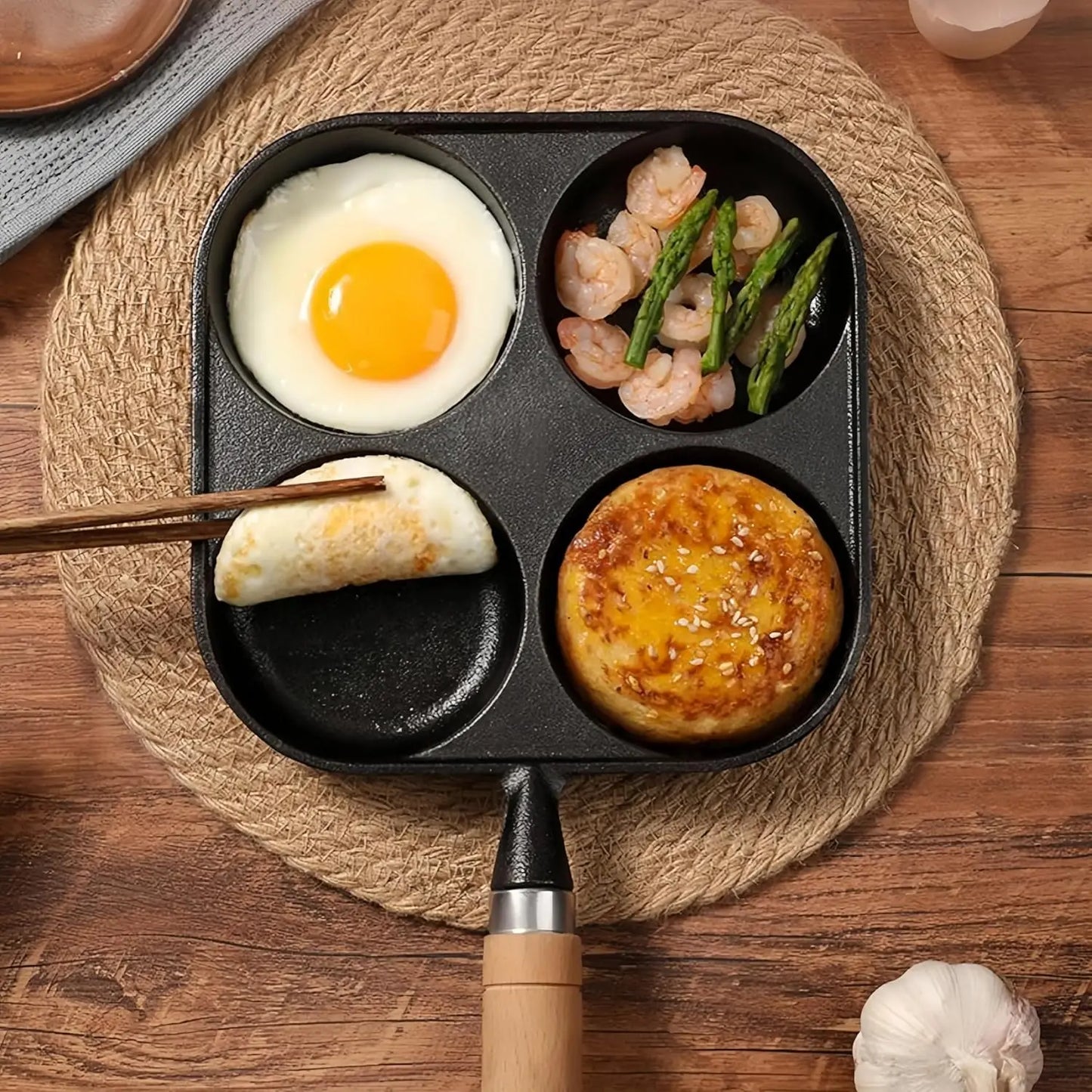 Cast Iron Egg Pan With Four Holes For Eggs